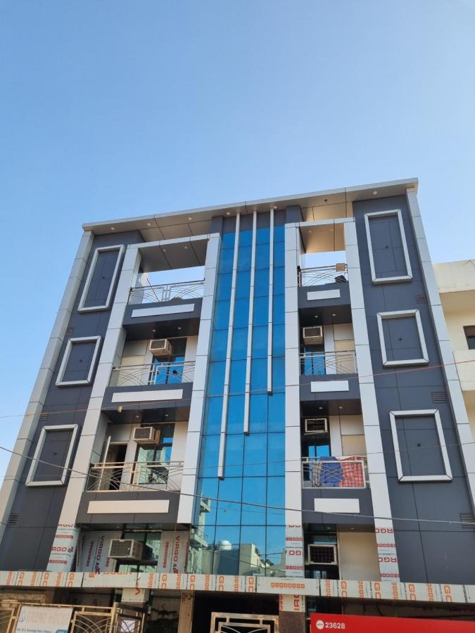 Hotel O Greno House Near Pvr Ansal Plaza Greater Noida Luaran gambar