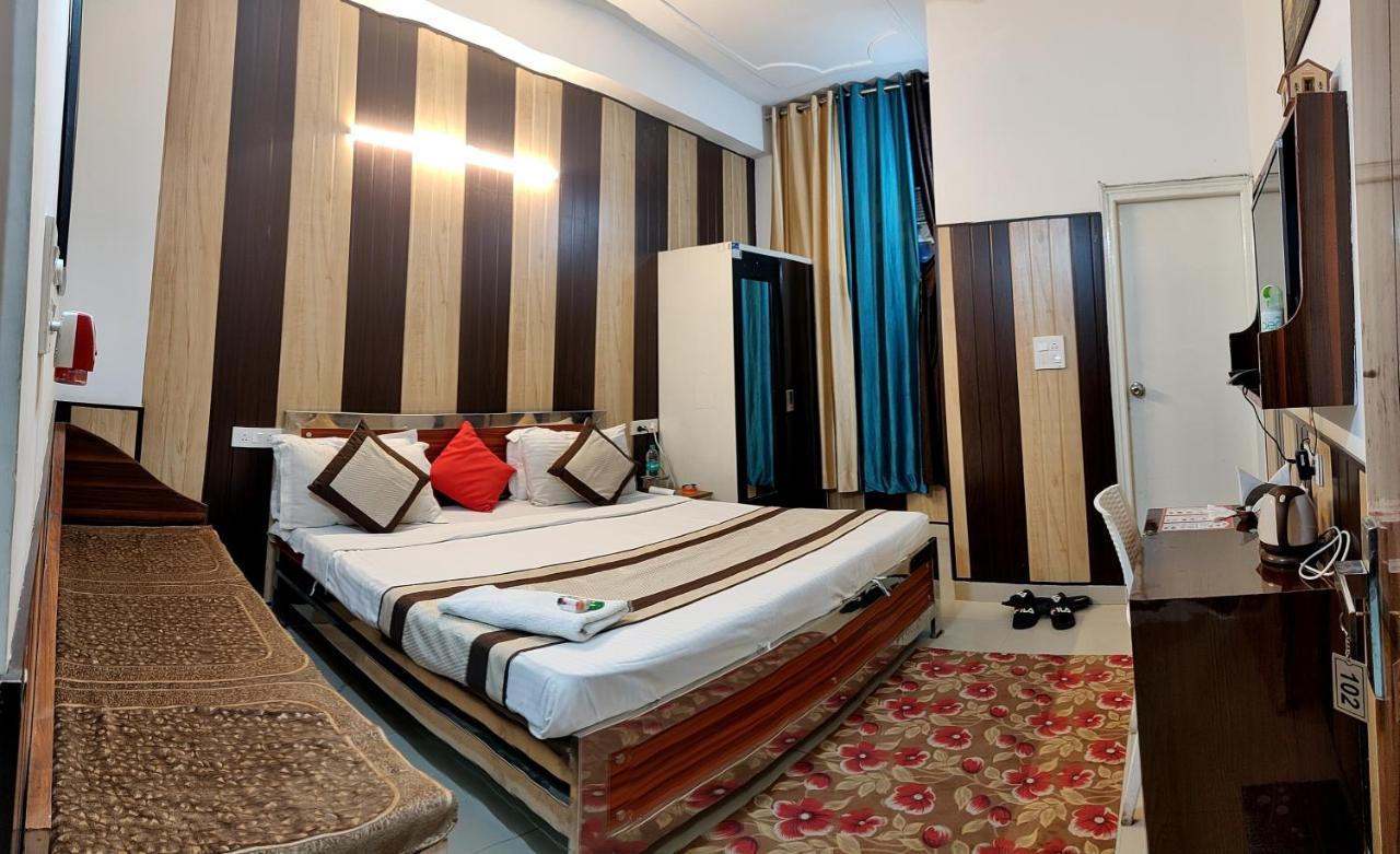 Hotel O Greno House Near Pvr Ansal Plaza Greater Noida Luaran gambar