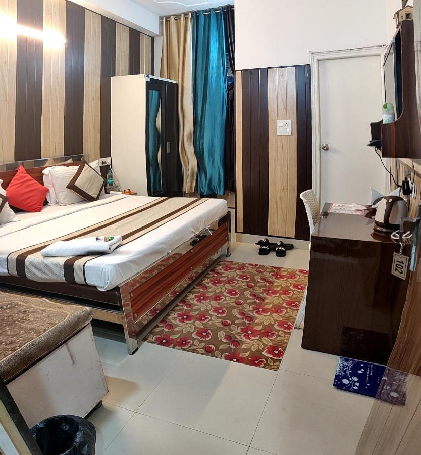 Hotel O Greno House Near Pvr Ansal Plaza Greater Noida Luaran gambar