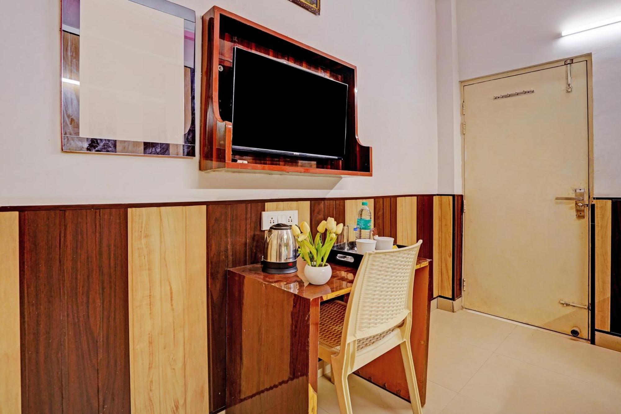 Hotel O Greno House Near Pvr Ansal Plaza Greater Noida Luaran gambar