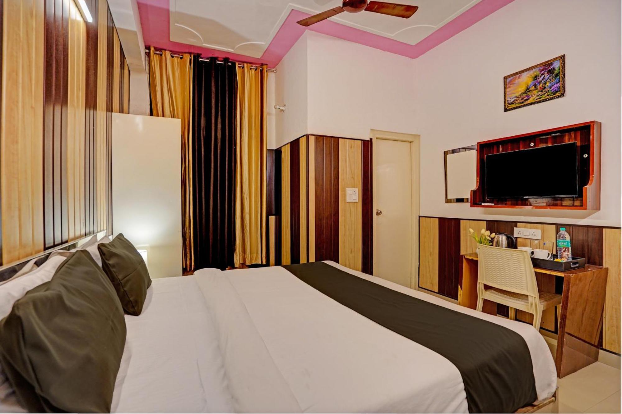 Hotel O Greno House Near Pvr Ansal Plaza Greater Noida Luaran gambar