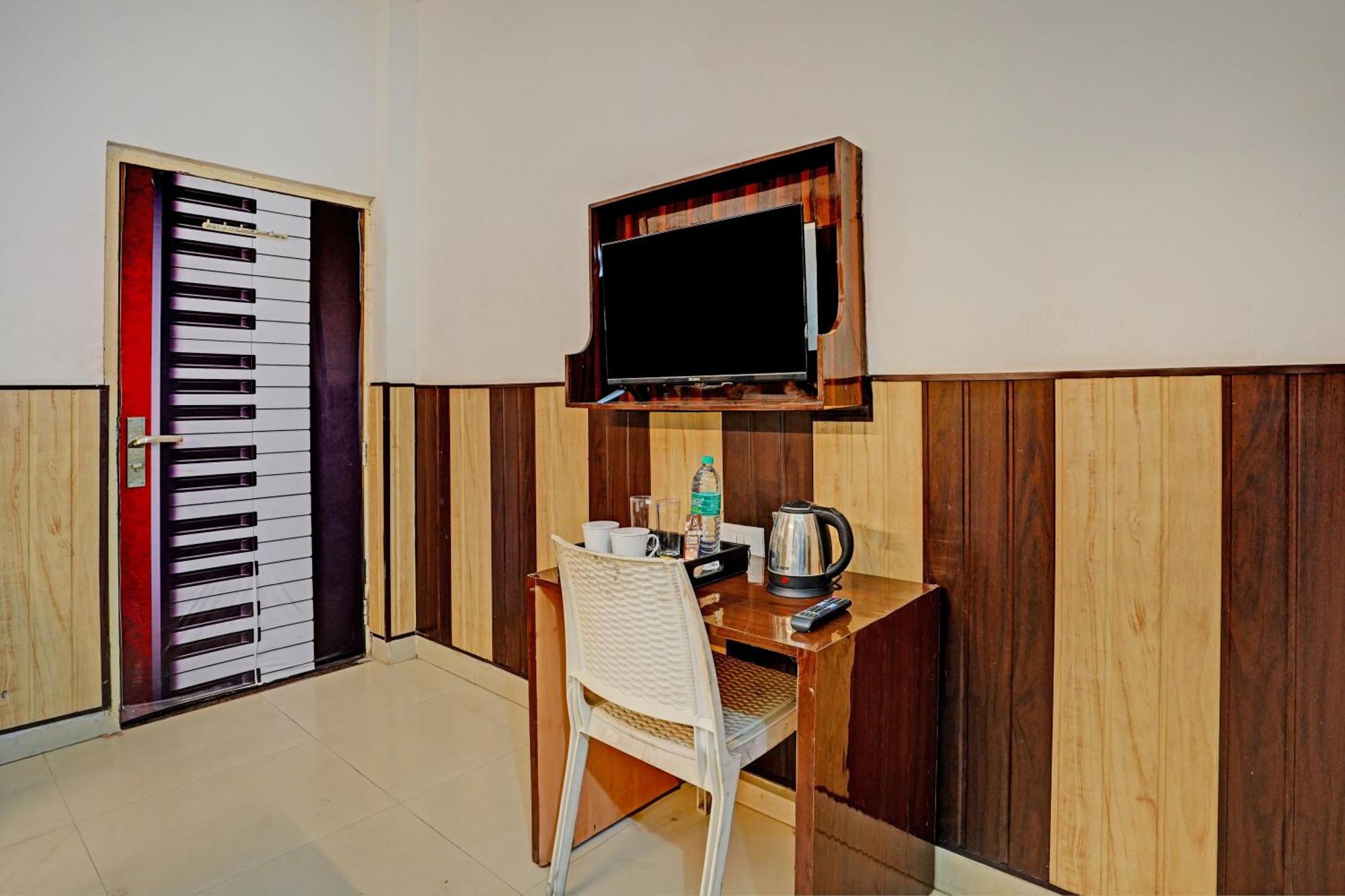 Hotel O Greno House Near Pvr Ansal Plaza Greater Noida Luaran gambar